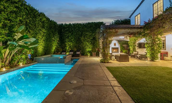 Outdoor Entertainment Areas for Luxury Residential Home Improvements
